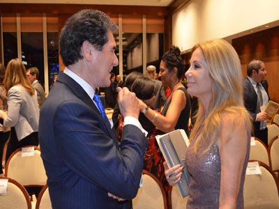 Ernie Anastos having Conversation With Kathie Lee Gifford