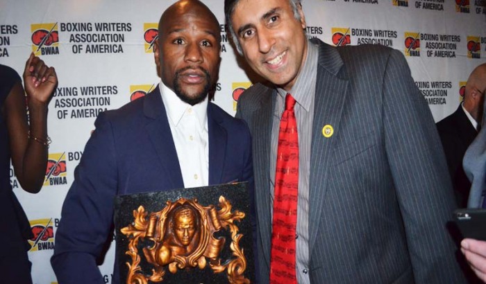 Floyd Mayweather Boxing Great Receives his 3rd Boxing Writers Association of America Award-2016