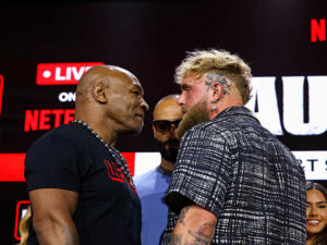 Tyson VS Paul Staredown